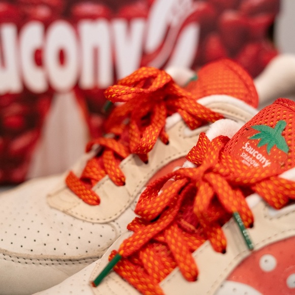 Saucony Shadow 6000 - Strawberry Cheesecake - Picture 2 of 5